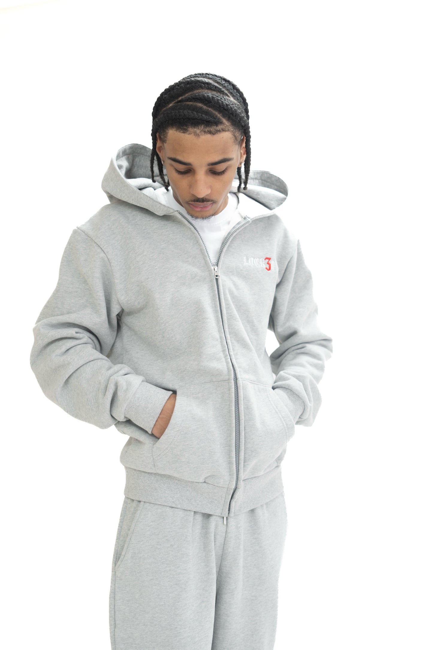 ESSENTIAL HOODIE -GREY